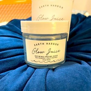 Earth Harbor Glow Juice: refining enzyme mask
